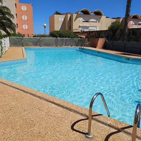 Le Thalassa I T2 En Bord De Et Du Port *